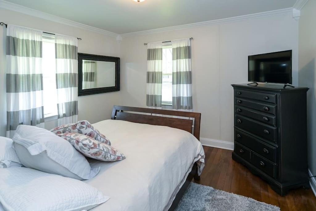 Peaceful Home In Downtown Huntsville With Nice Back Patio! Екстер'єр фото