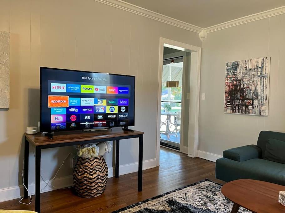 Peaceful Home In Downtown Huntsville With Nice Back Patio! Екстер'єр фото