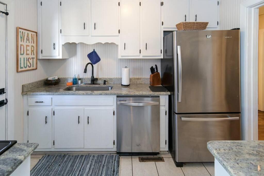 Peaceful Home In Downtown Huntsville With Nice Back Patio! Екстер'єр фото
